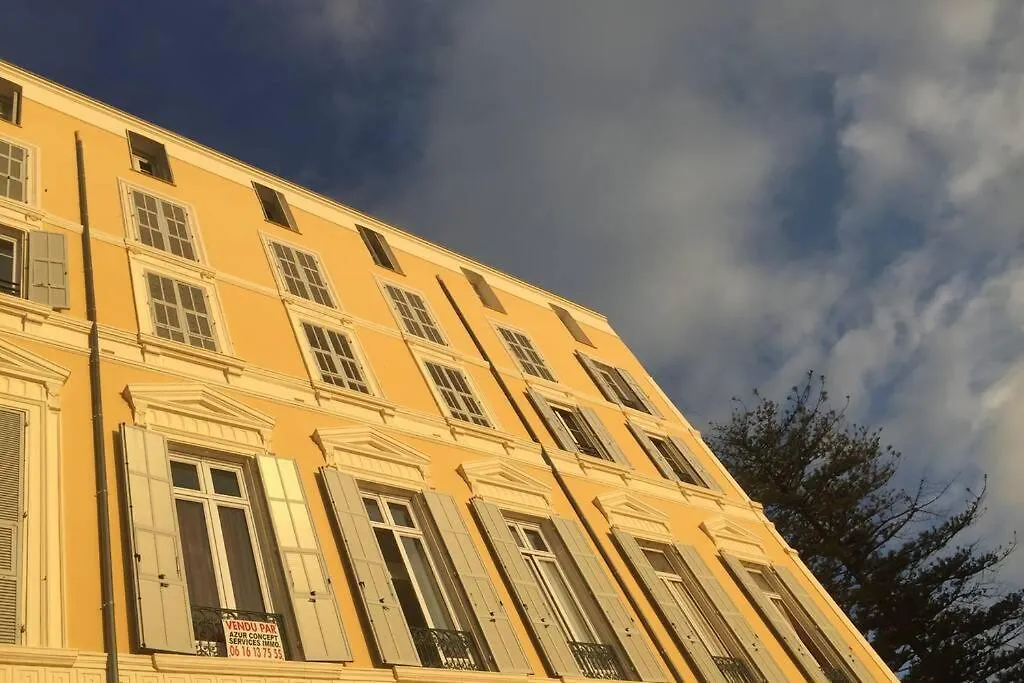 Apartment Belle Époque Palace Suites: Seaside Elegance in Menton