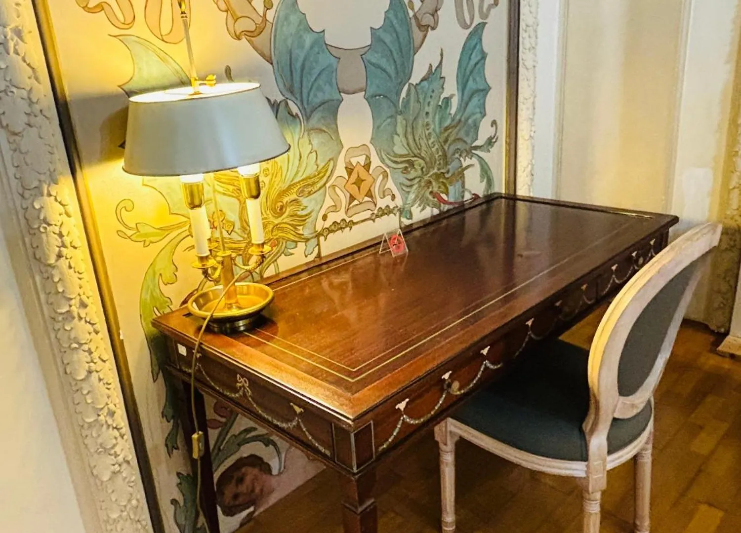 Belle Époque Palace Suites: Seaside Elegance in Menton France