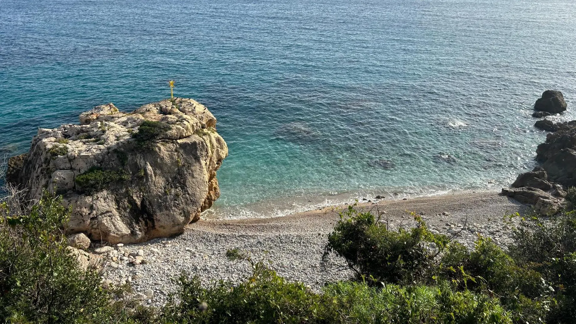 Belle Époque Palace Suites: Seaside Elegance in Menton